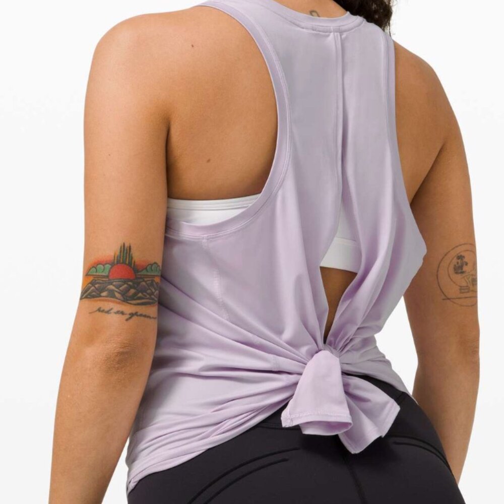 LULU LEMON - All Tied Up Tank